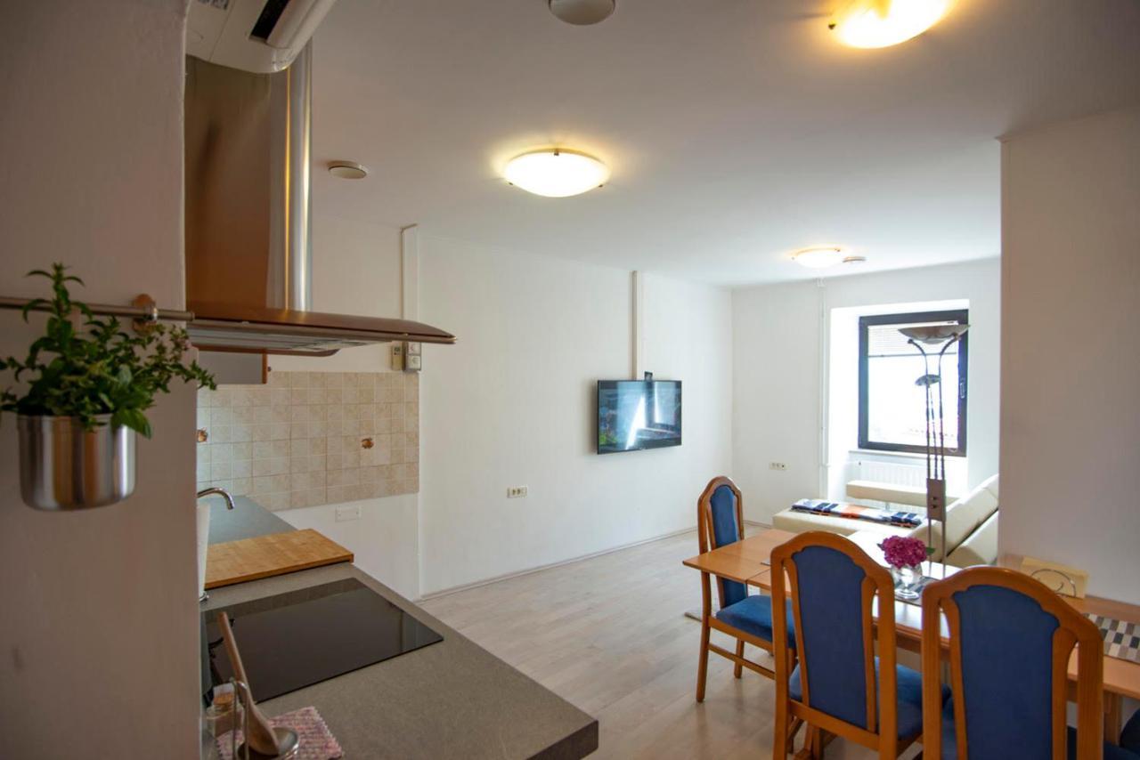 AjdovščinaApartma Bajcアパートメント エクステリア 写真